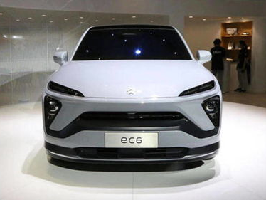 “蔚来汽车召回24万电动车：关注特定条件下的仪表及中控黑屏问题”