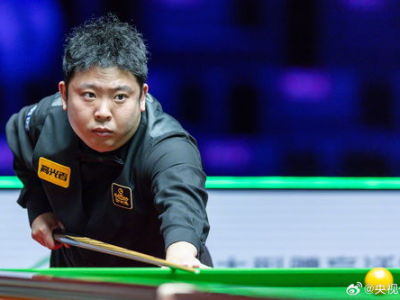 中国斯诺克荣耀：本土球员首次包揽排名赛四强